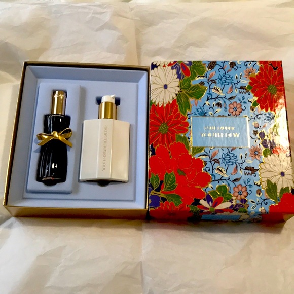 Estee Lauder Other - Estée Lauder Youth Dew rich luxuries set